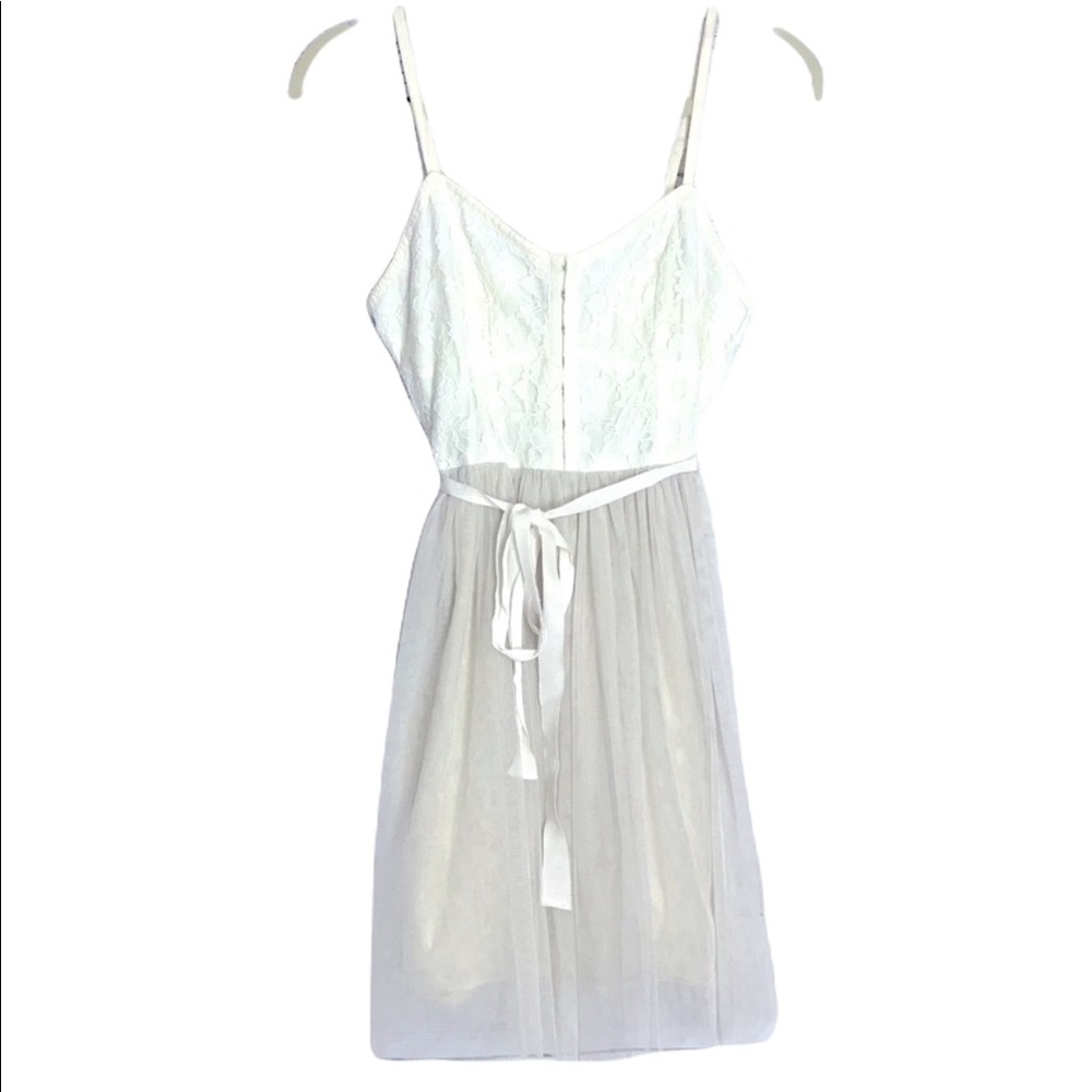 American Eagle Outfitters Lace Tie Waist Sleeveless Dress Size 10 hook front